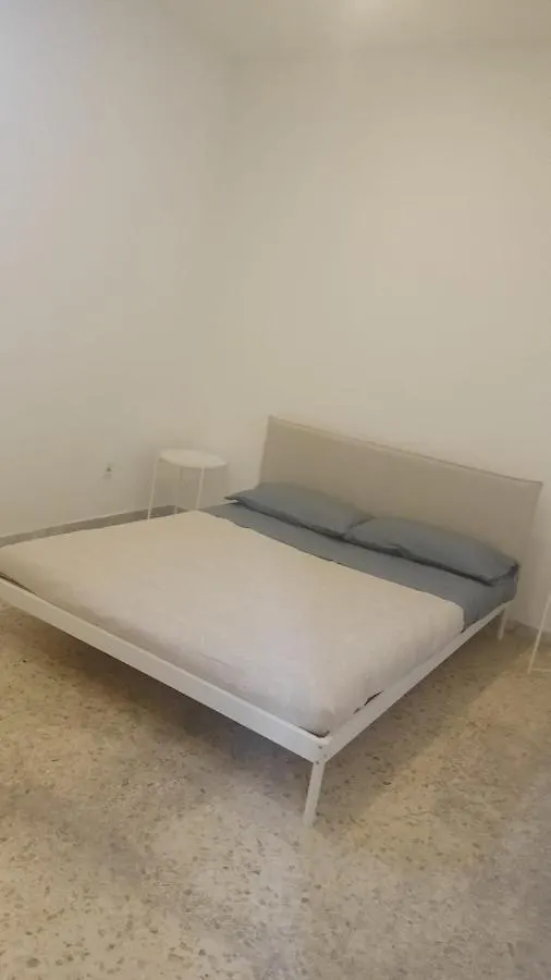 East Holiday Apartment 1 & 2 contacts