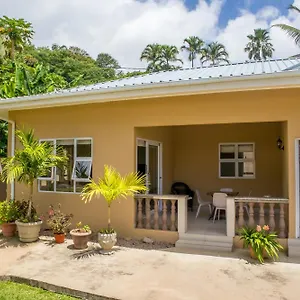 Beau Bassin Apartment Baie Lazare (Mahe)